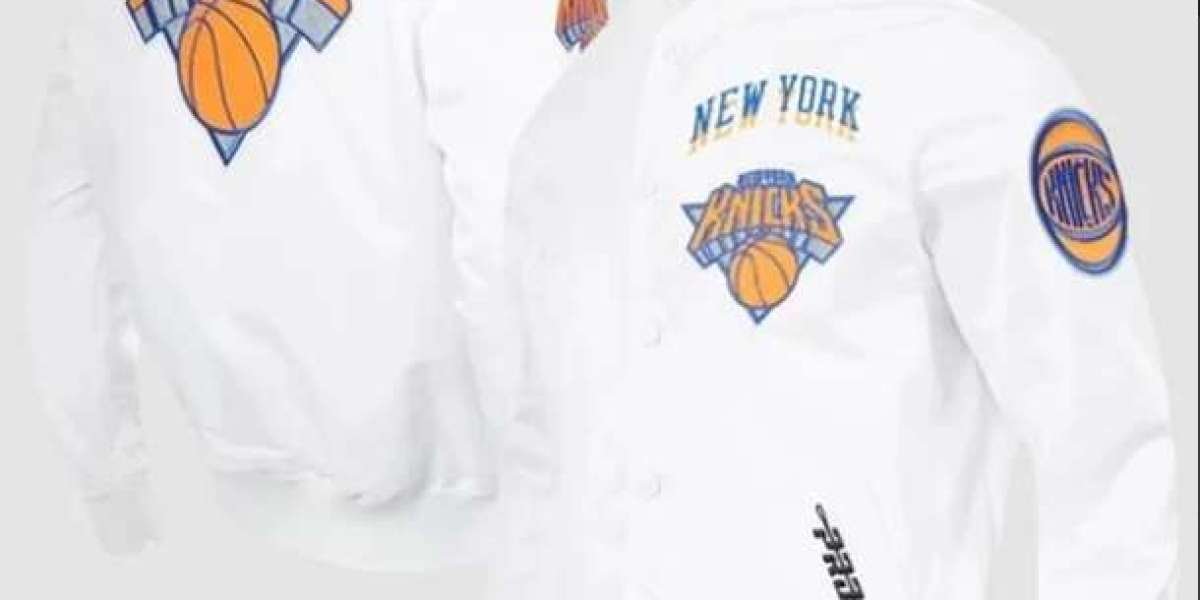 Make a Statement with the Pro Standard Knicks Jacket