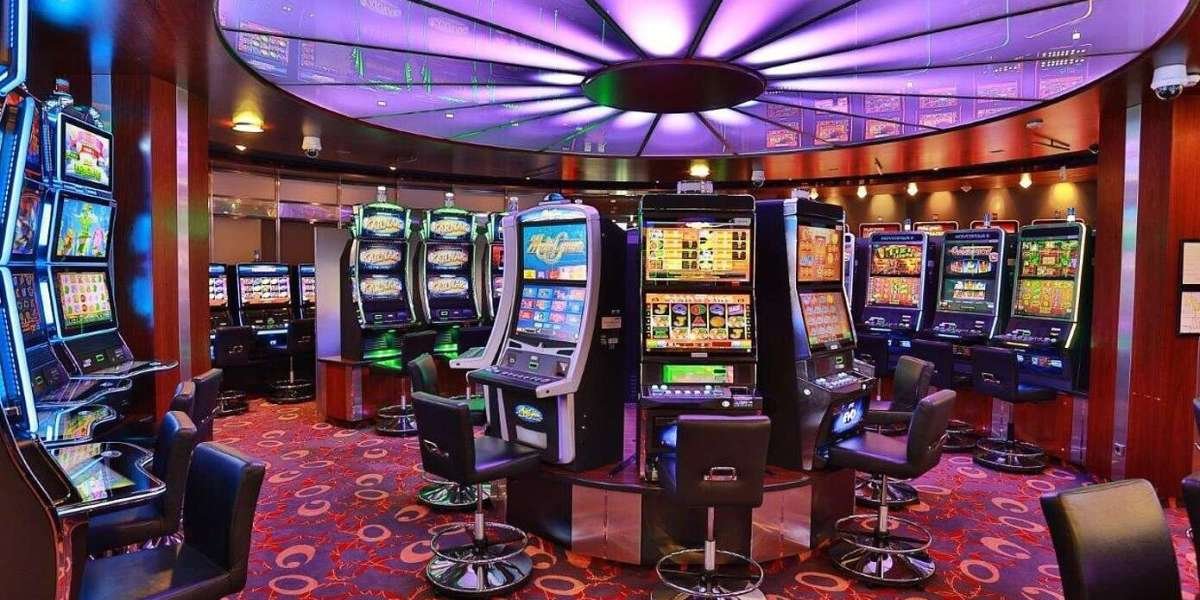 Bridging the Gap: The Rise of Live Casino Gaming