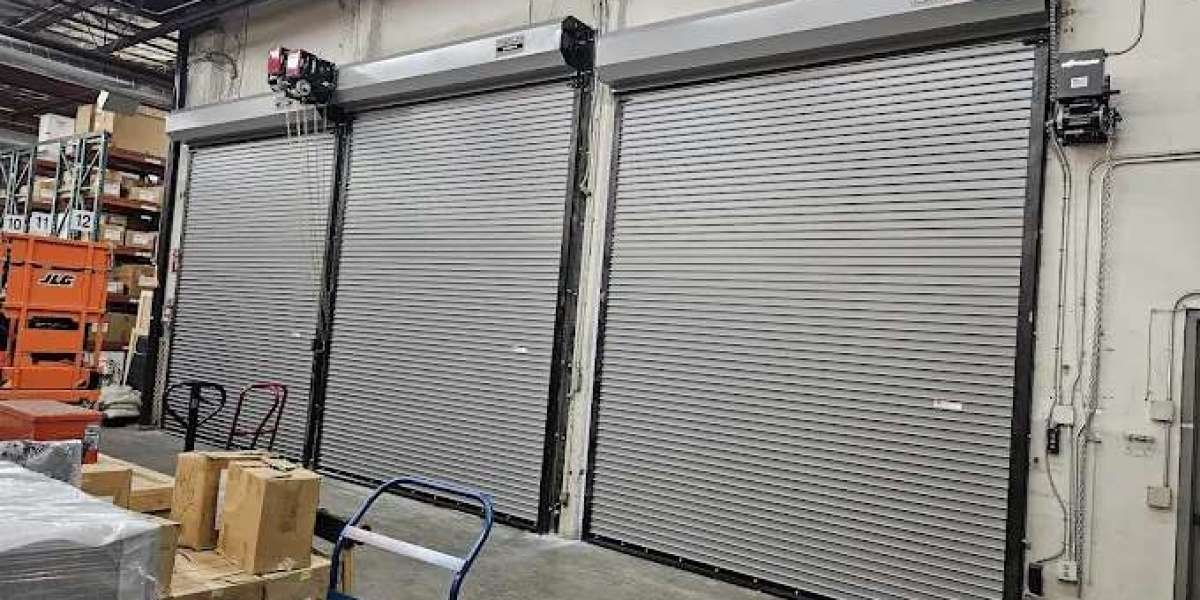 24/7 Commercial Garage Door Repair in Lloyd, FL