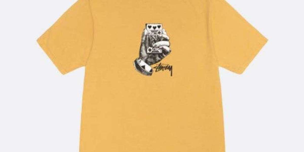 Stussy shirts people add to casual outfits