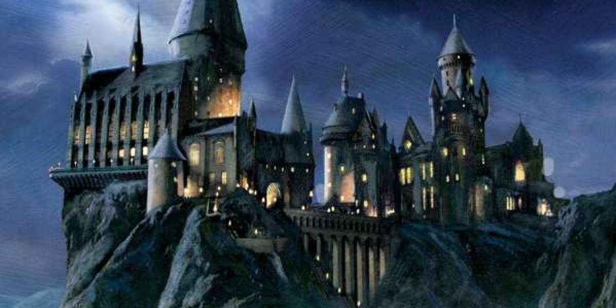 A Magical Time of Year – Wizarding Stars Unite for Lumos