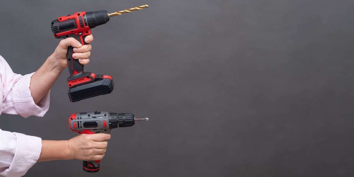 How Much Do Electric Drill Experts Make?